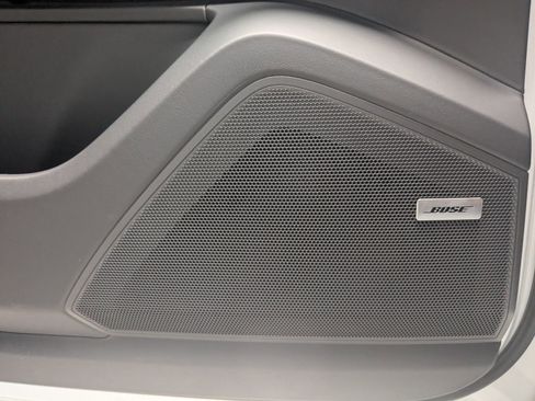 Certified 2025 Porsche Cayenne S AWD/4WD image 14