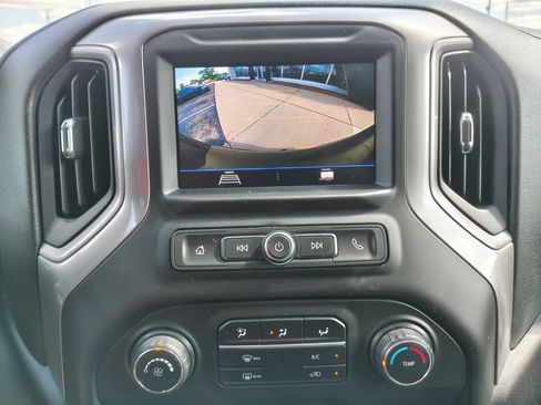 Used 2021 Chevrolet Silverado 1500 Custom AWD/4WD image 4