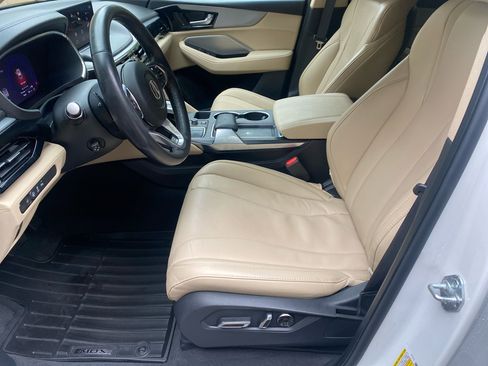 Used 2024 Acura MDX SH-AWD w/ Technology Package image 6