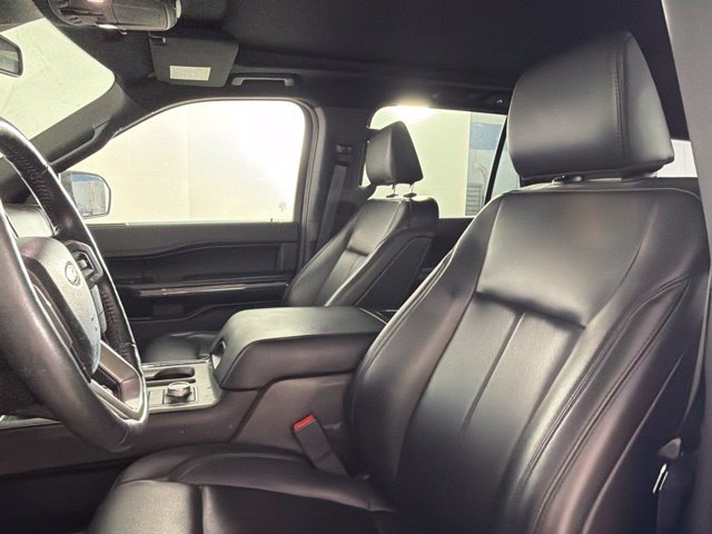Used 2021 Ford Expedition XLT AWD/4WD image 17
