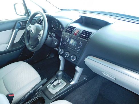 Used 2014 Subaru Forester 2.5i Premium w/ Popular Package #1 AWD/4WD image 14