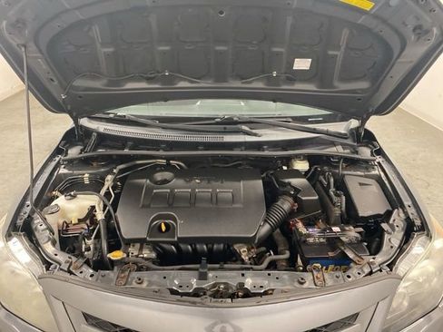 Used 2011 Toyota Corolla S image 27