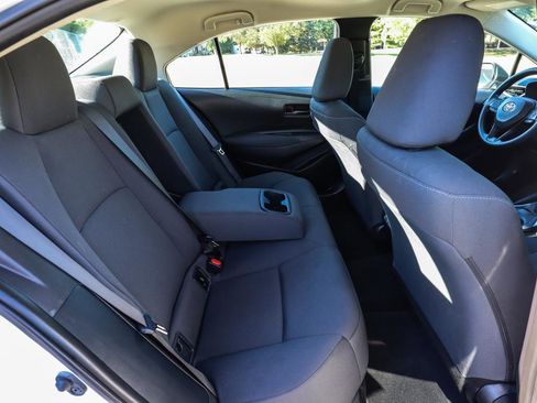 Used 2024 Toyota Corolla LE image 34