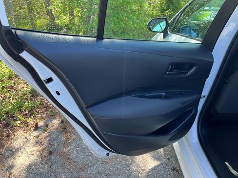 Used 2024 Toyota Corolla LE image 18