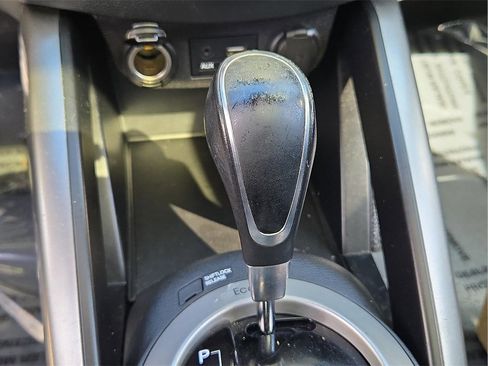 Used 2016 Hyundai Veloster Base w/ Option Group 02 image 16