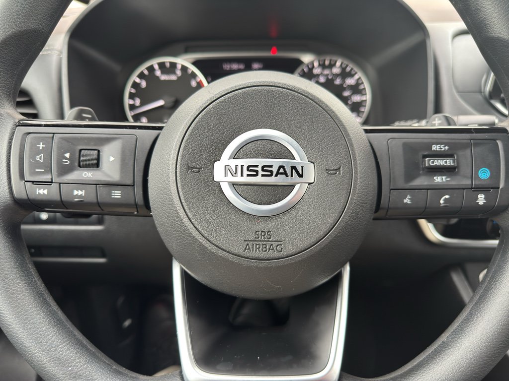 Used 2021 Nissan Rogue SV AWD/4WD image 11