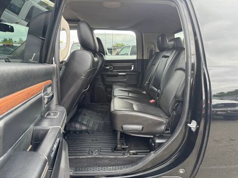 Used 2014 RAM 3500 Laramie w/ Black Appearance Group AWD/4WD image 15