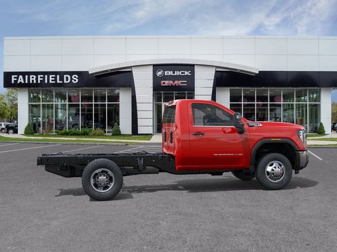 New 2026 GMC Sierra 3500 Pro w/ Convenience Package image 14