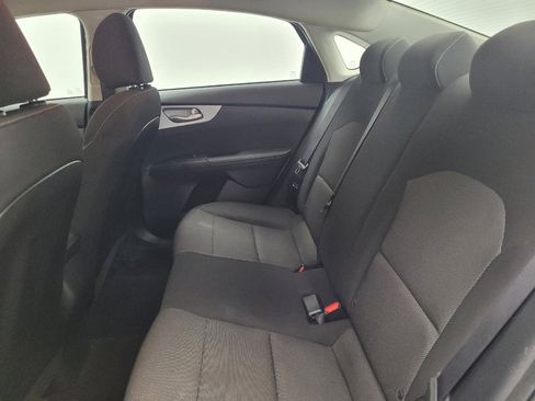Used 2024 Kia Forte LXS FWD image 18
