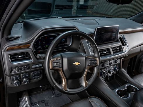 Used 2023 Chevrolet Tahoe High Country image 17