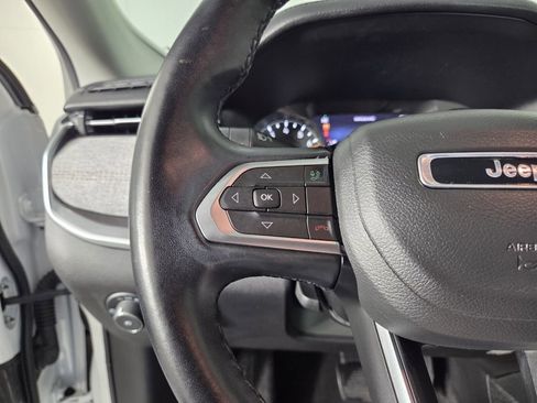 Certified 2022 Jeep Compass Latitude image 17