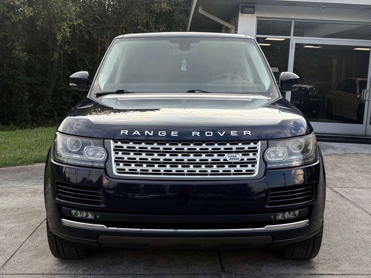 Used 2014 Land Rover Range Rover HSE AWD/4WD image 9
