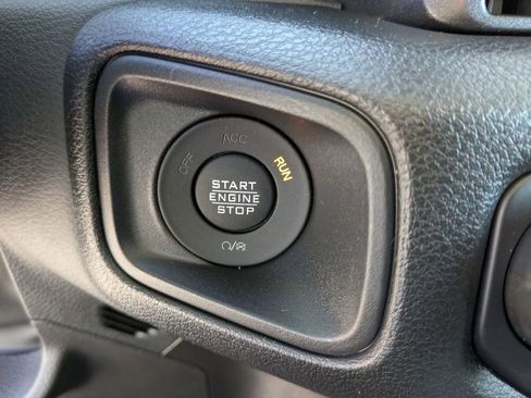 New 2026 Jeep Gladiator Sport AWD/4WD image 20