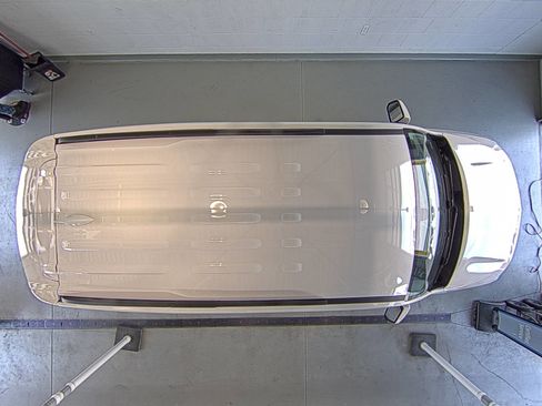 Used 2021 Chevrolet Traverse LT FWD image 35