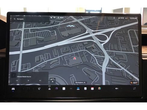 Used 2022 Tesla Model X Long Range image 31