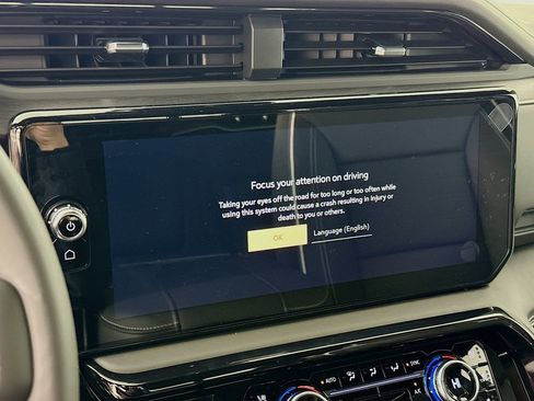 New 2026 GMC Sierra 1500 AT4X image 16