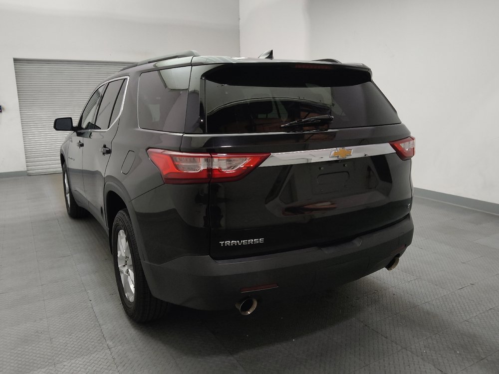 Used 2021 Chevrolet Traverse LT FWD image 6