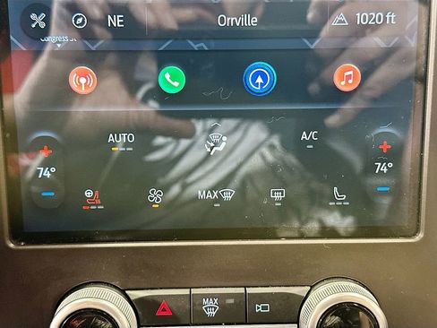 Used 2021 Ford Edge SEL w/ Convenience Package image 17