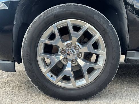Used 2013 Chevrolet Tahoe LTZ AWD/4WD image 10