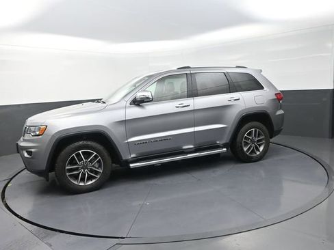 Used 2020 Jeep Grand Cherokee Limited w/ Luxury Group II AWD/4WD image 55