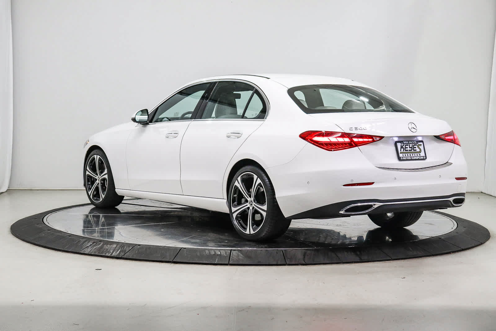 Certified 2024 Mercedes-Benz C 300 Sedan image 2