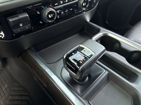 Used 2022 Chevrolet Silverado 1500 LT Trail Boss w/ LT Trail Boss Premium Package image 22