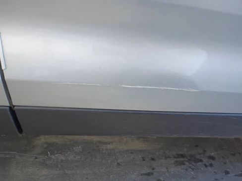 Used 2019 Toyota Highlander XLE image 31