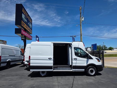 Used 2023 Ford Transit 150 Medium Roof w/ Load Area Protection Package image 4