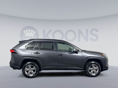 Used 2024 Toyota RAV4 XLE AWD/4WD image 8