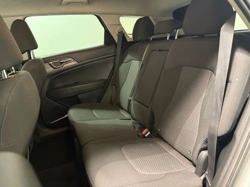 Used 2023 Kia Sportage LX FWD image 22