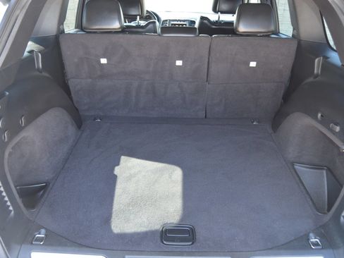 Used 2018 Jeep Grand Cherokee Limited RWD image 12