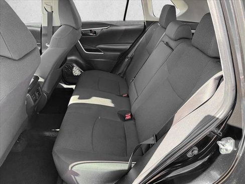 Used 2024 Toyota RAV4 LE image 17