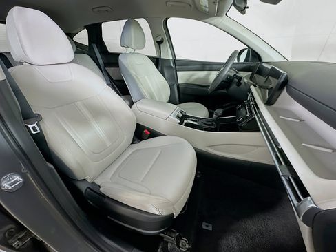 Used 2025 Hyundai Tucson SEL image 30