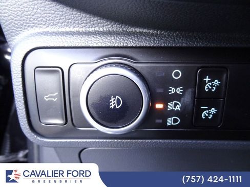 Certified 2025 Ford Explorer ST-Line AWD/4WD image 19