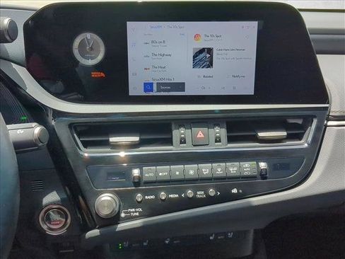 Used 2024 Lexus ES 350 w/ Premium Package FWD image 14