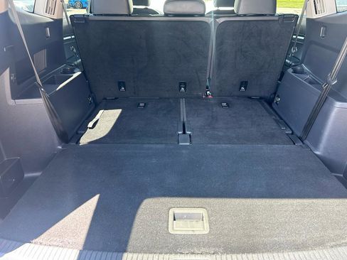 Used 2019 Volkswagen Atlas SE w/ Towing Package AWD/4WD image 38