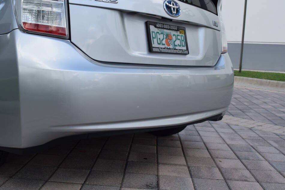 Used 2010 Toyota Prius Two w/ Preferred Accessory Pkg FWD image 22