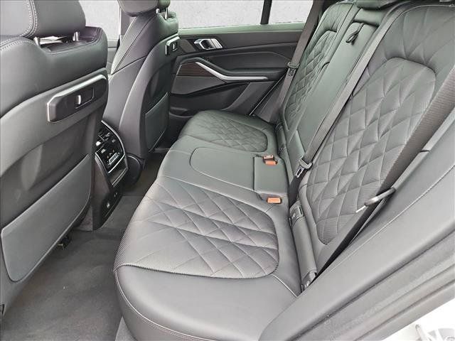 Certified 2026 BMW X5 xDrive40i w/ Premium Package AWD/4WD image 19