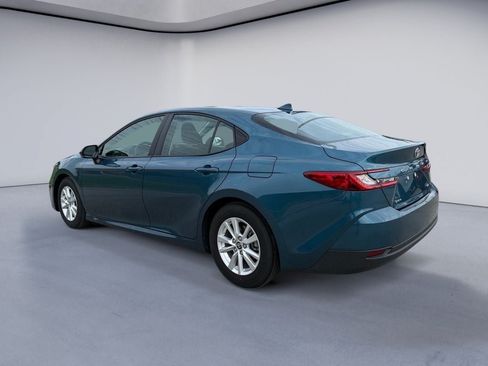 Used 2025 Toyota Camry LE FWD image 3