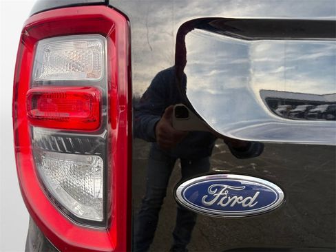 Used 2023 Ford Bronco Sport Badlands image 21