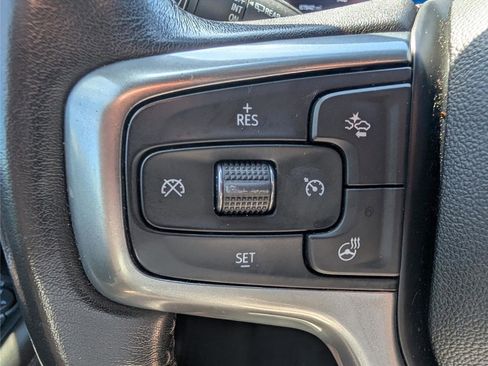 Used 2022 Chevrolet Tahoe Z71 w/ Luxury Package AWD/4WD image 19