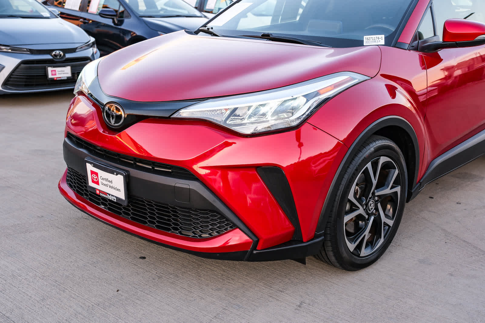 Certified 2020 Toyota C-HR XLE FWD image 11