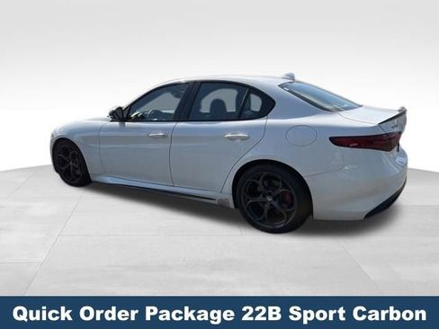 Used 2019 Alfa Romeo Giulia Ti RWD image 5