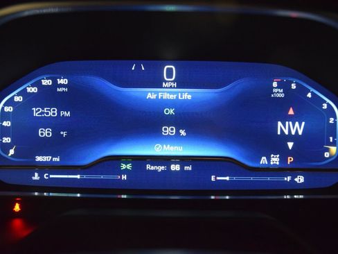 Used 2023 Chevrolet Tahoe Z71 w/ Luxury Package AWD/4WD image 52
