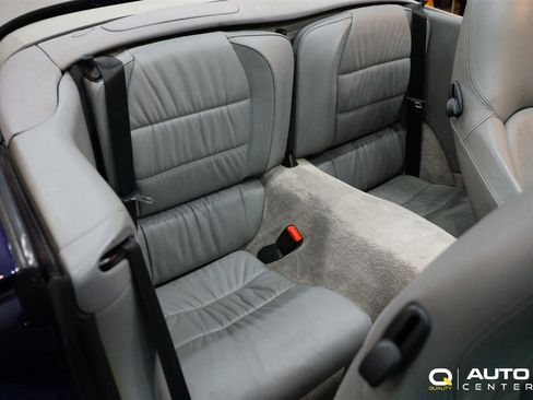 Used 2002 Porsche 911 Carrera 4 image 39