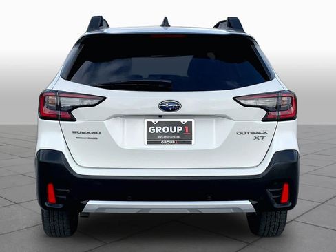 Used 2022 Subaru Outback Limited XT AWD/4WD image 5