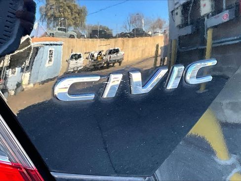 Used 2016 Honda Civic EX image 10