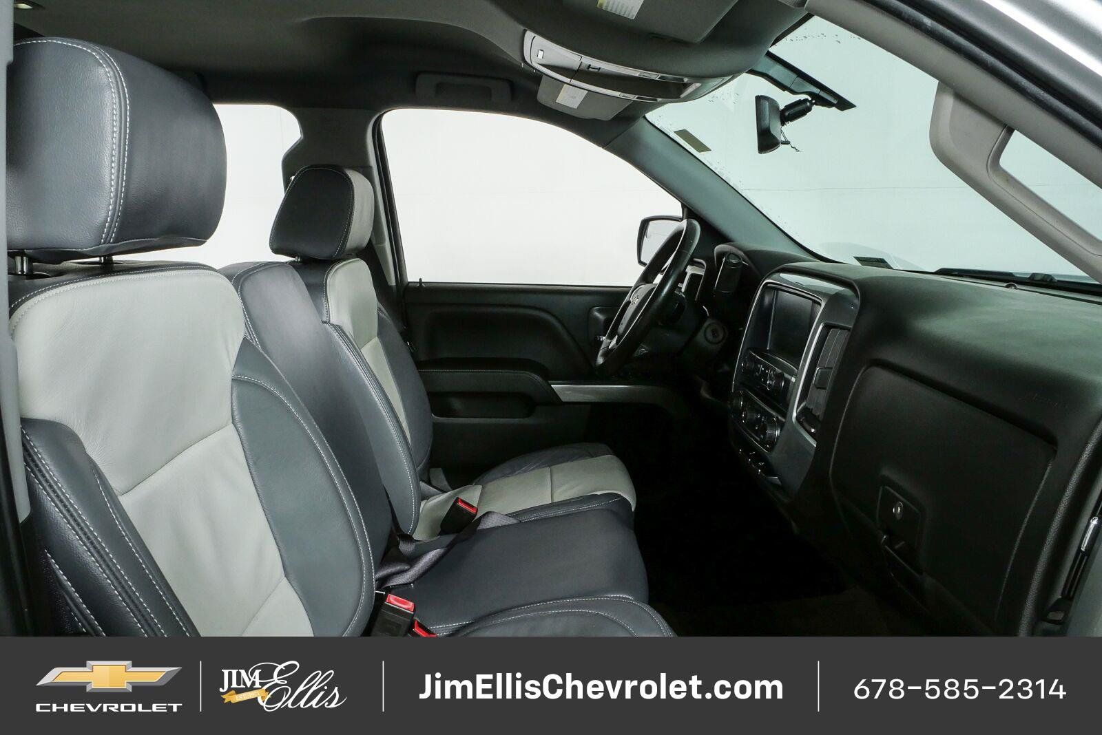 Used 2017 Chevrolet Silverado 1500 LT w/ All Star Edition AWD/4WD image 18