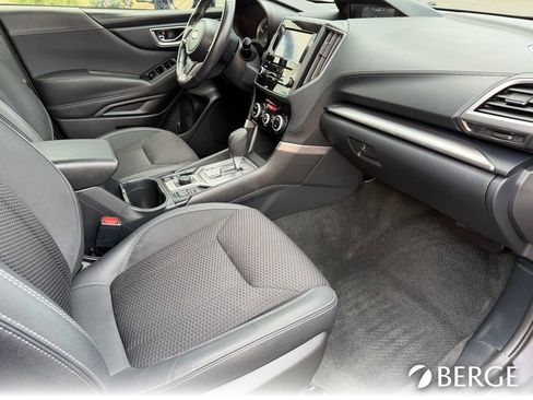 Used 2022 Subaru Forester Premium AWD/4WD image 15