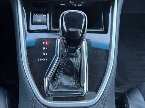 Used 2022 Subaru Outback Limited image 40